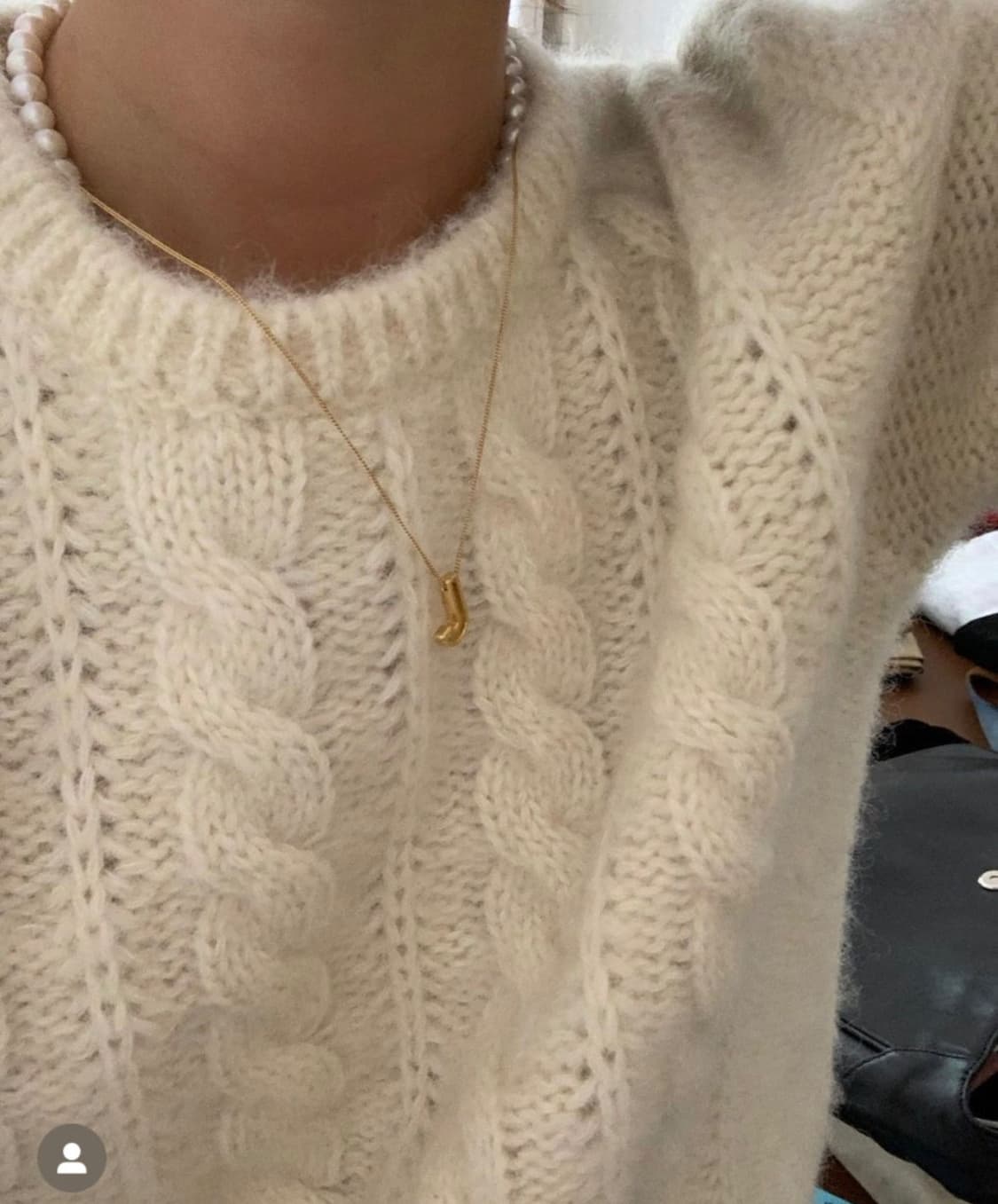 더바넷 포프 케이블 니트 스웨터 아이보리 상품이미지1