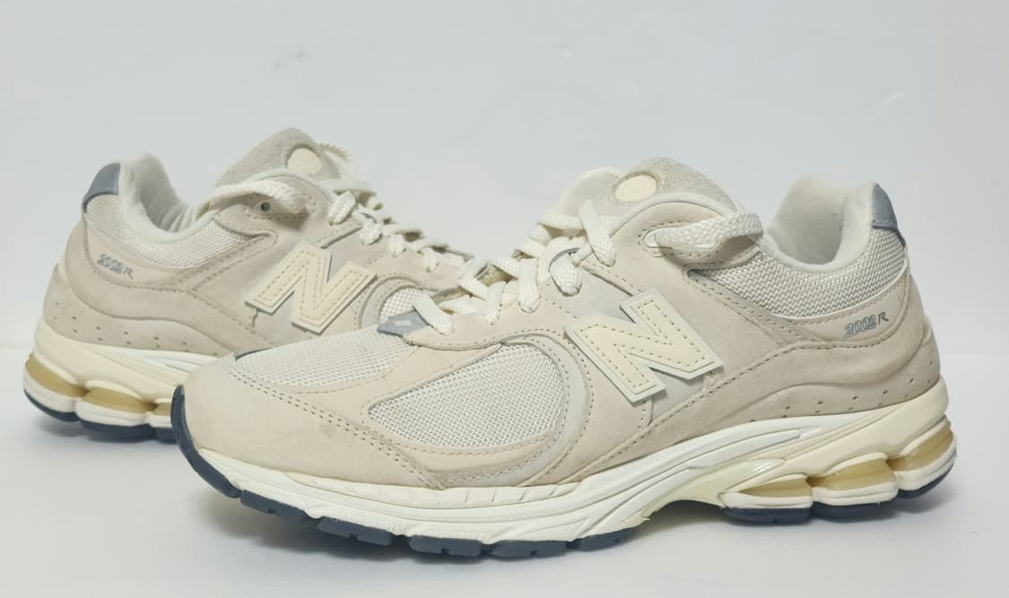 뉴발란스 2002R 아이보리 260mm 상품이미지1