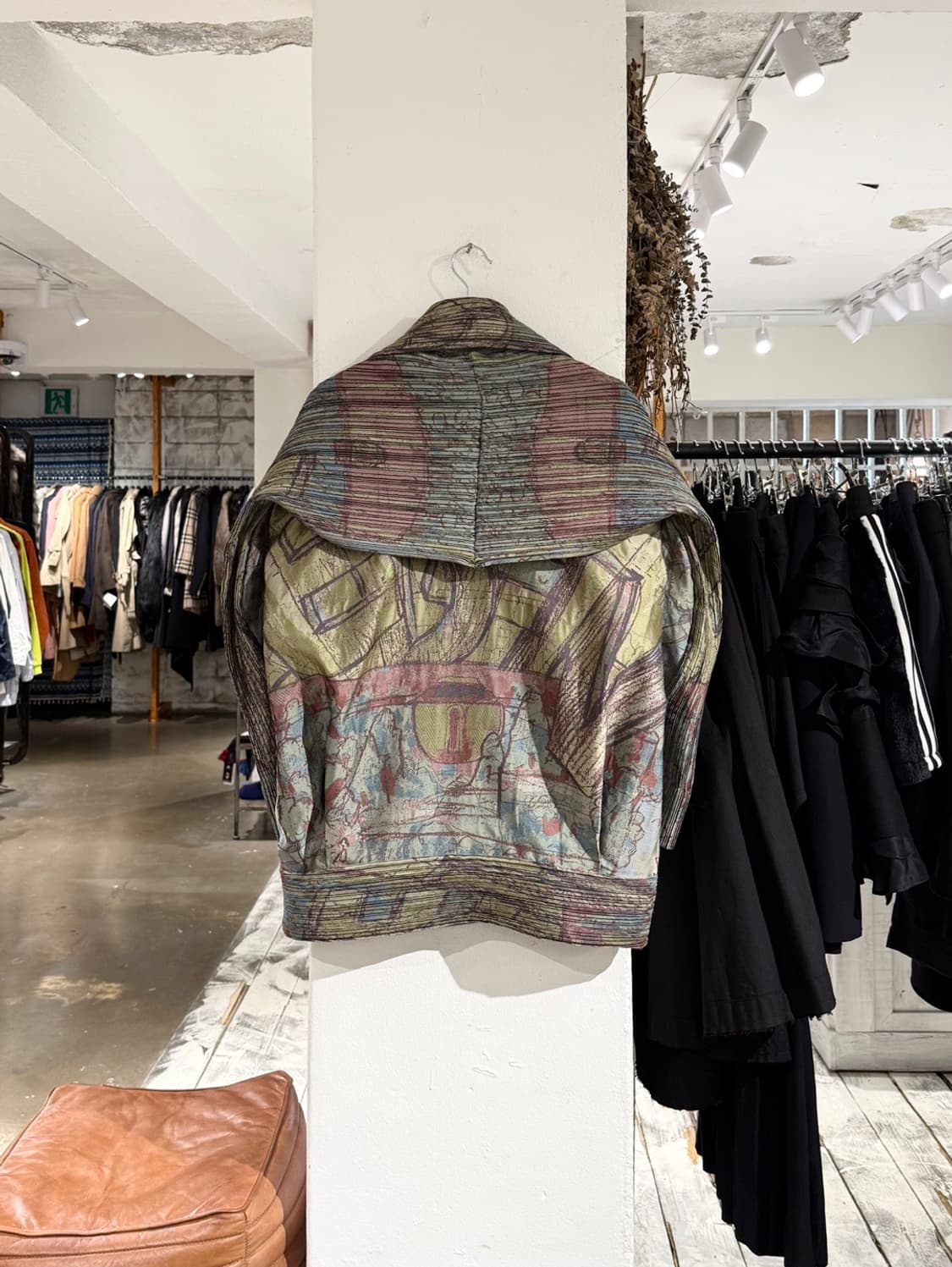 이세이미야케 페테 멀티컬러 프린팅 플리츠 자켓 상품이미지6