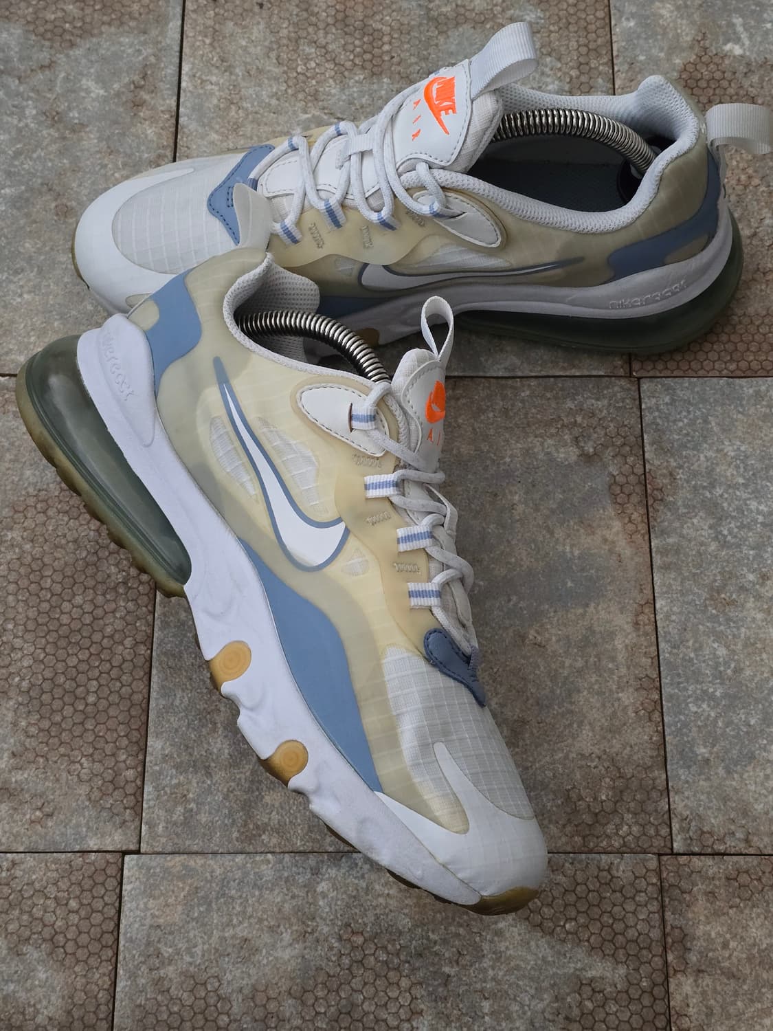 (240)나이키 에어맥스 270 리액트 se 인디고 포그 상품이미지3