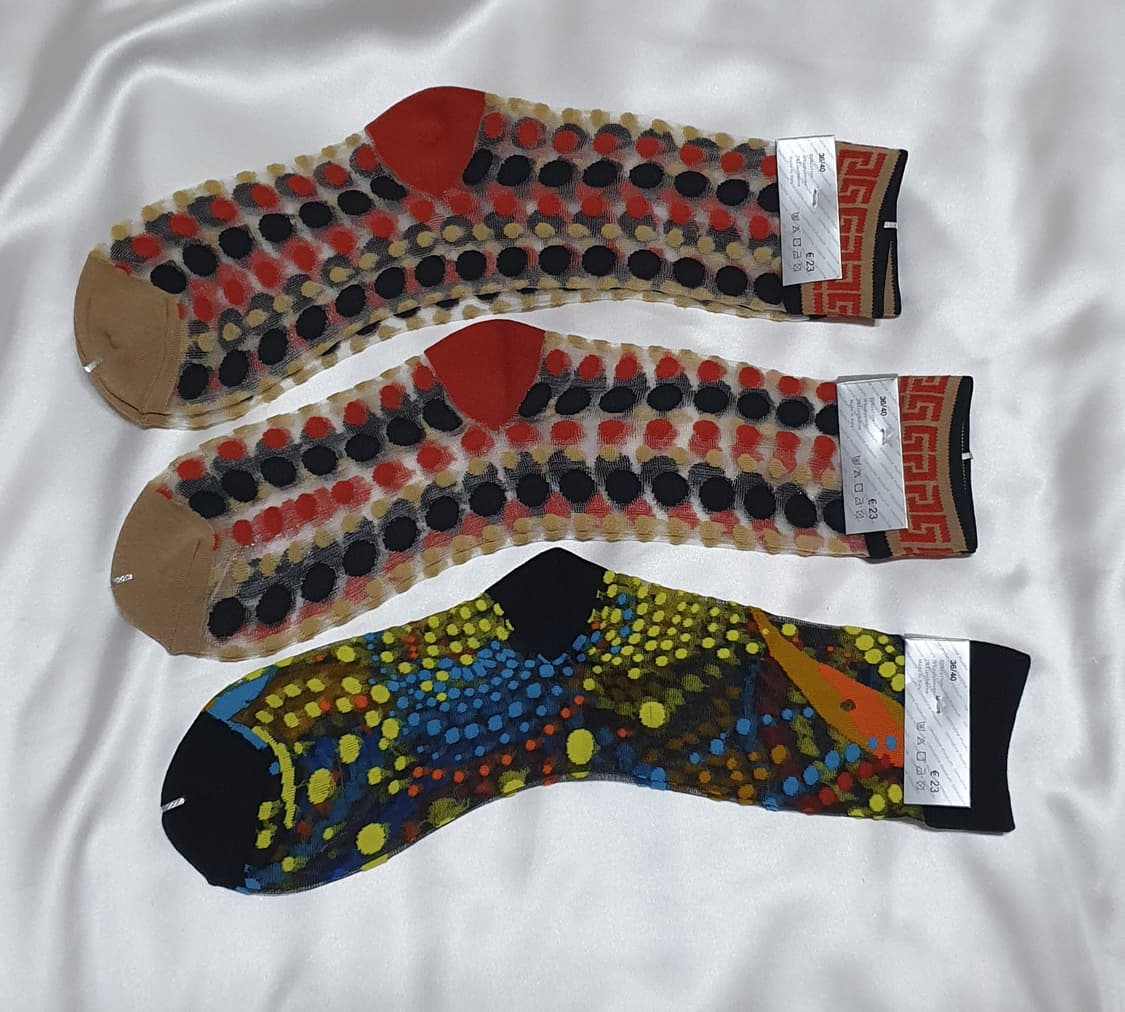 옐로우 레드 도트 CONNISTINE MUSEUM 코니스틴 뮤지엄 양말  상품이미지1