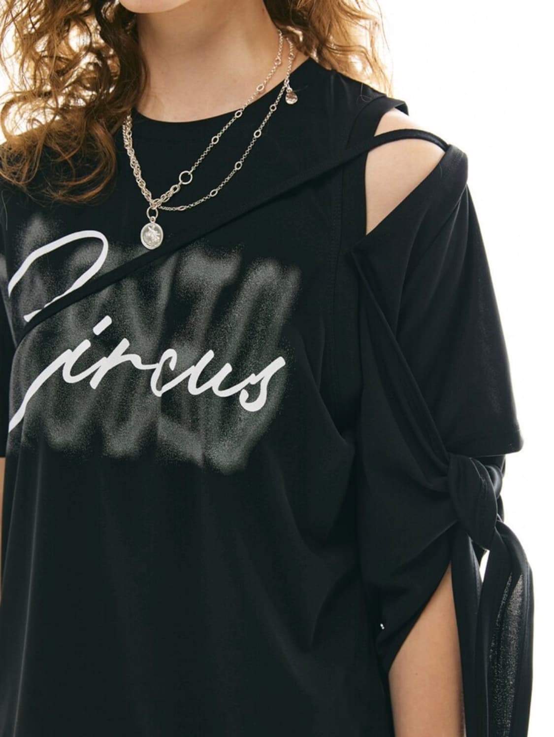 (새상품) 데비어퍼 AMBER TIE UP T-SHIRT 상품이미지3