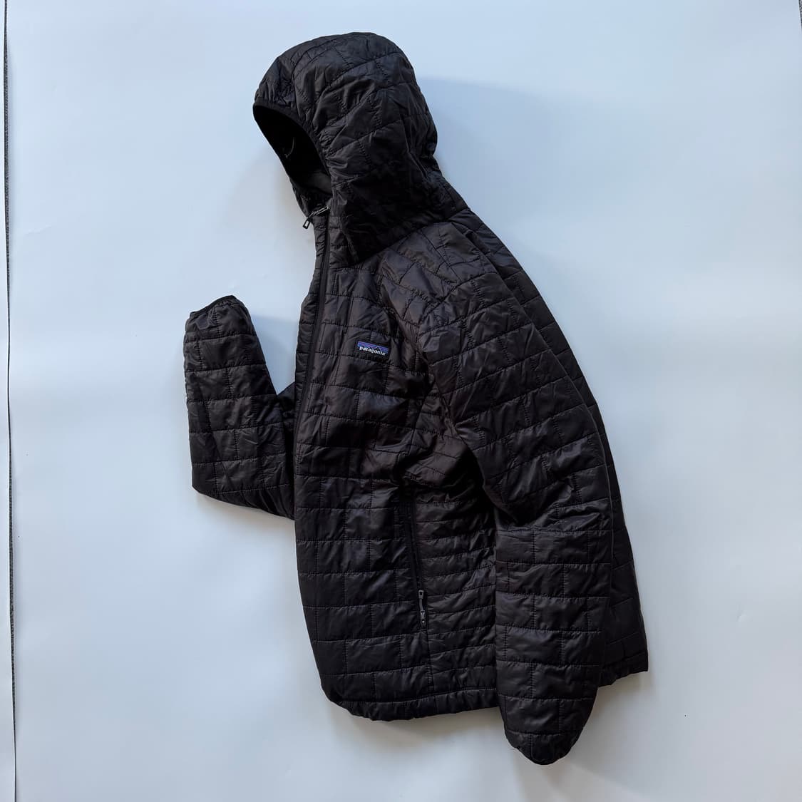 파타고니아 나노퍼프 후디 블랙  상품이미지2