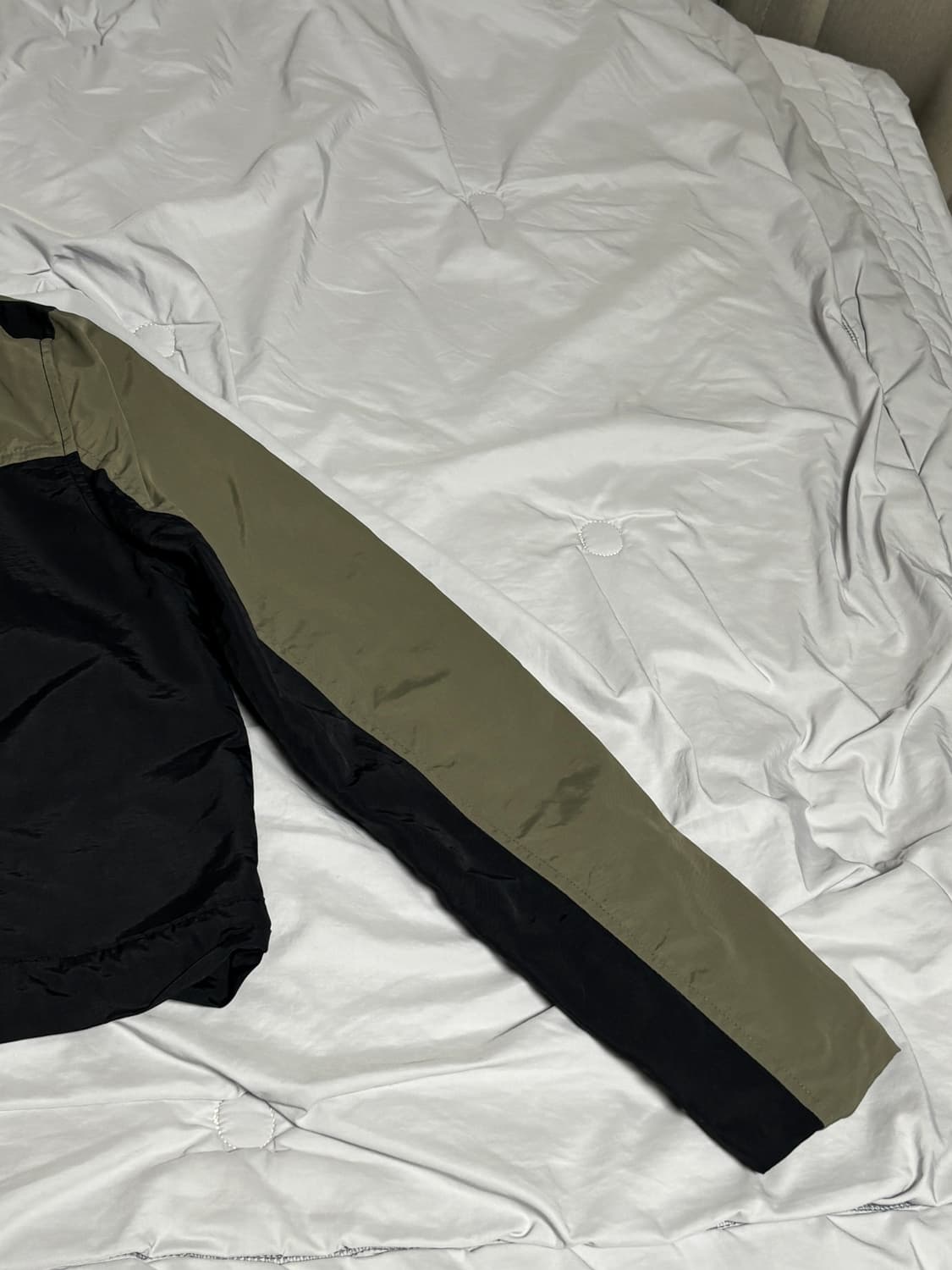 블랙업 버츠 크롭 배색 바이커 자켓 상품이미지4