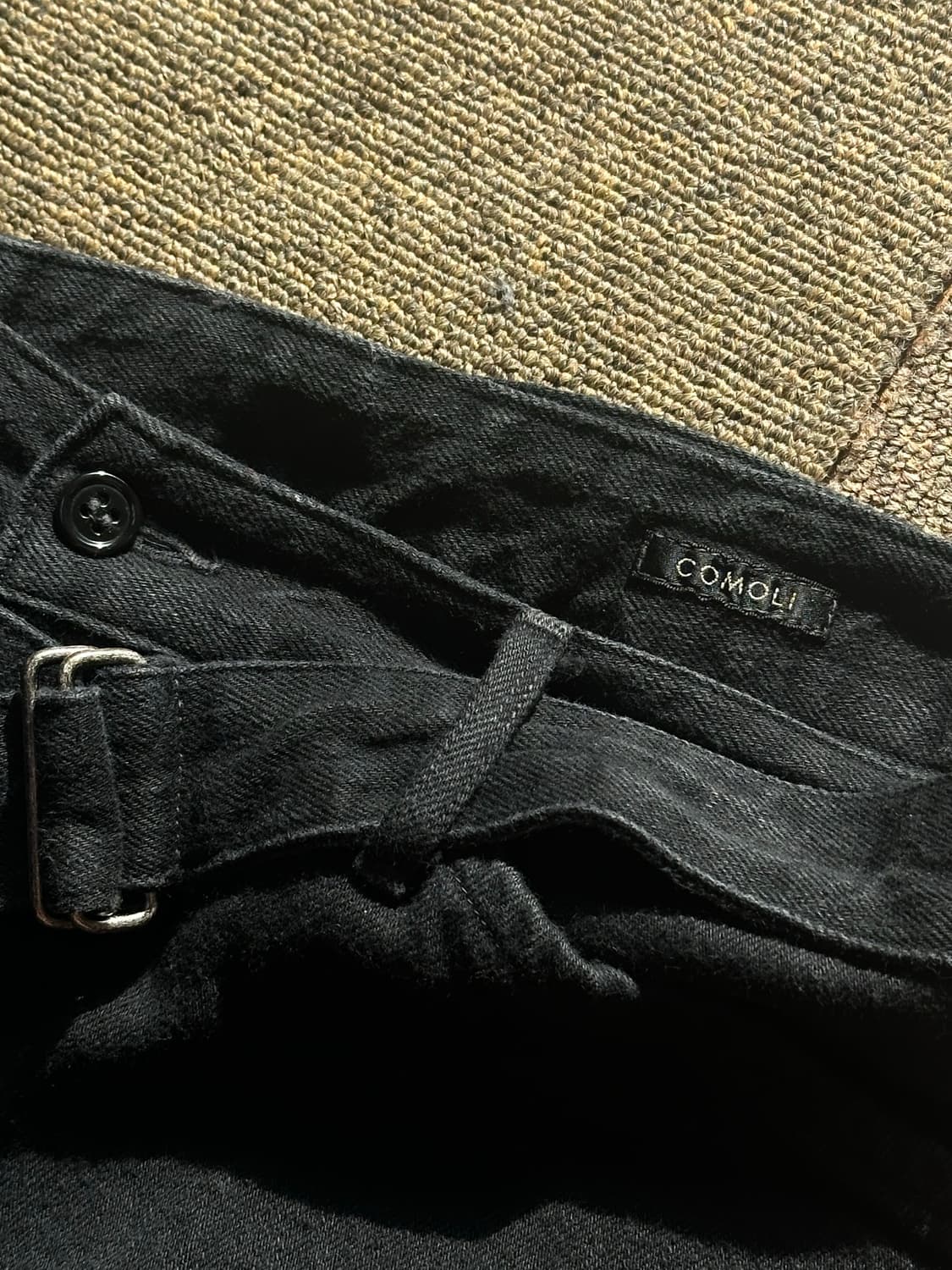 [1] 코모리 벨티드 데님 팬츠 상품이미지3