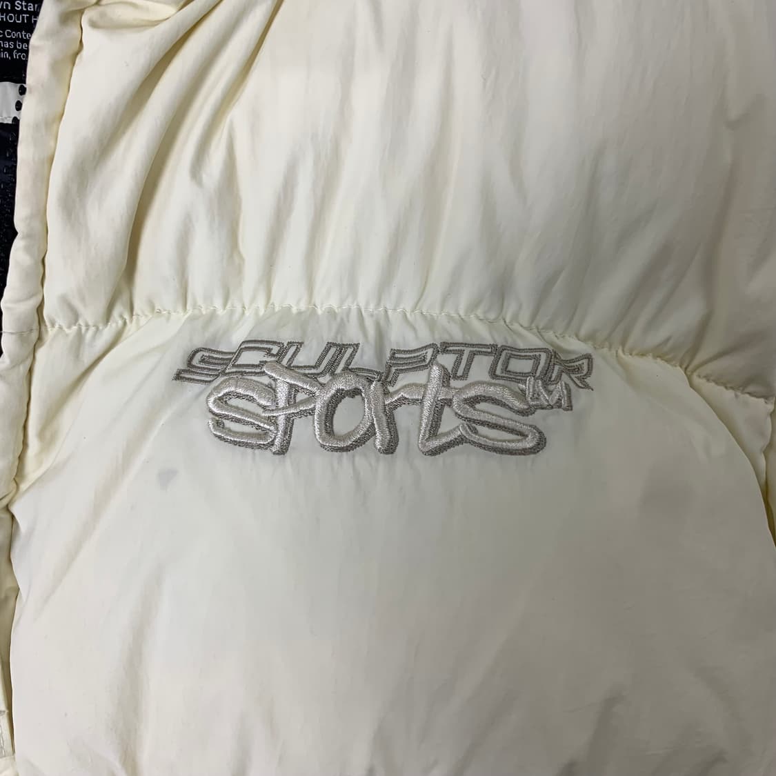 스컬프터 백로고 아이보리 패딩 상품이미지4