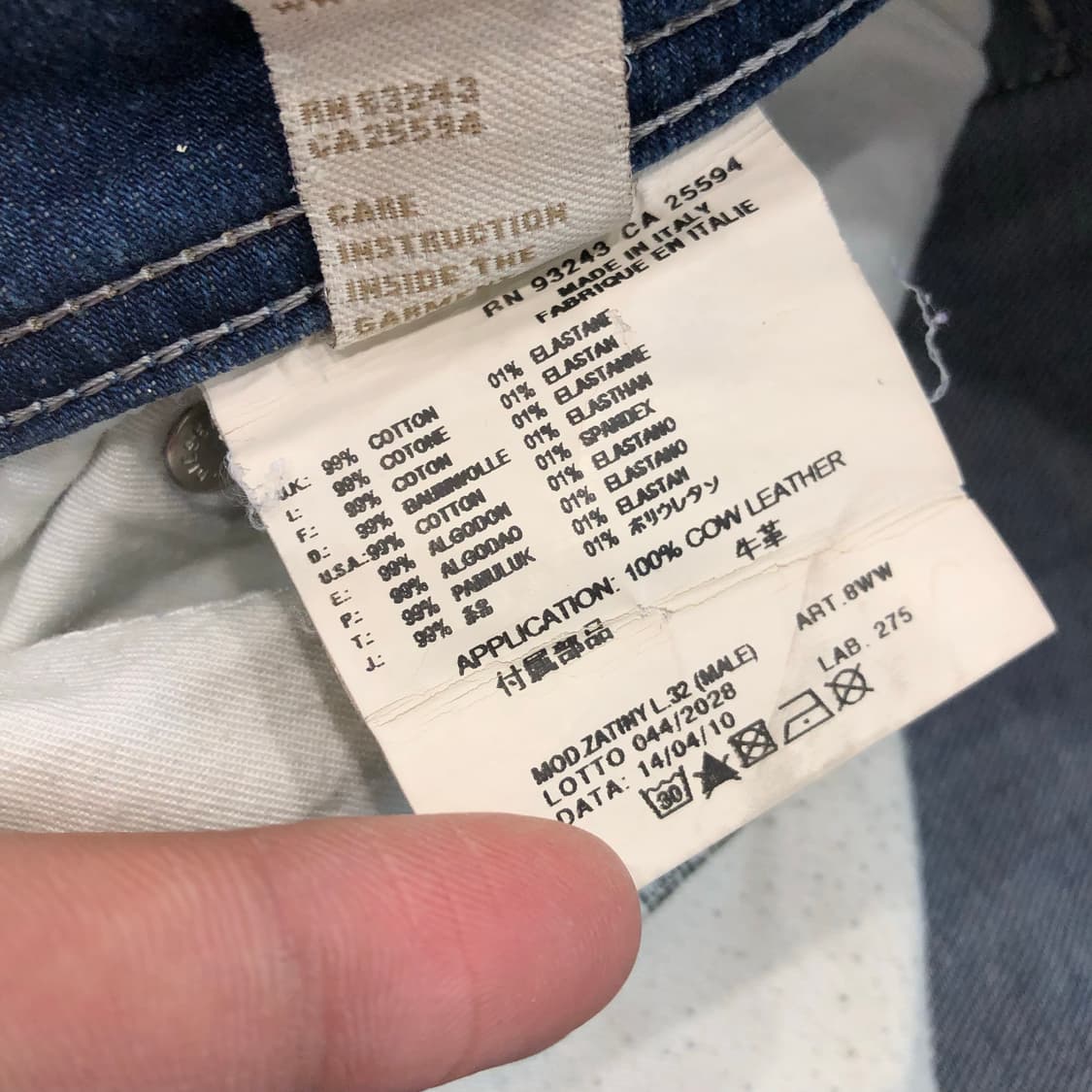 디젤 ZATINY 워싱 디스 부츠컷 데님 팬츠 상품이미지8