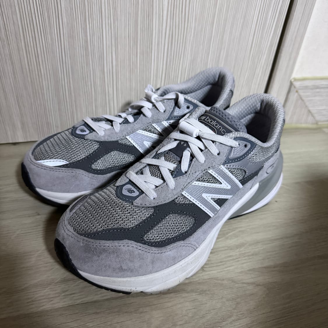 뉴발란스 키즈 퓨어셀 990 V6 그레이 GC990GL6 (220) 상품이미지1