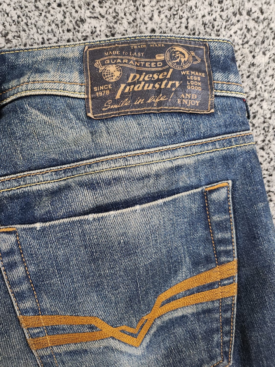 디젤(Diesel) 워싱 데님 팬츠-29 상품이미지7