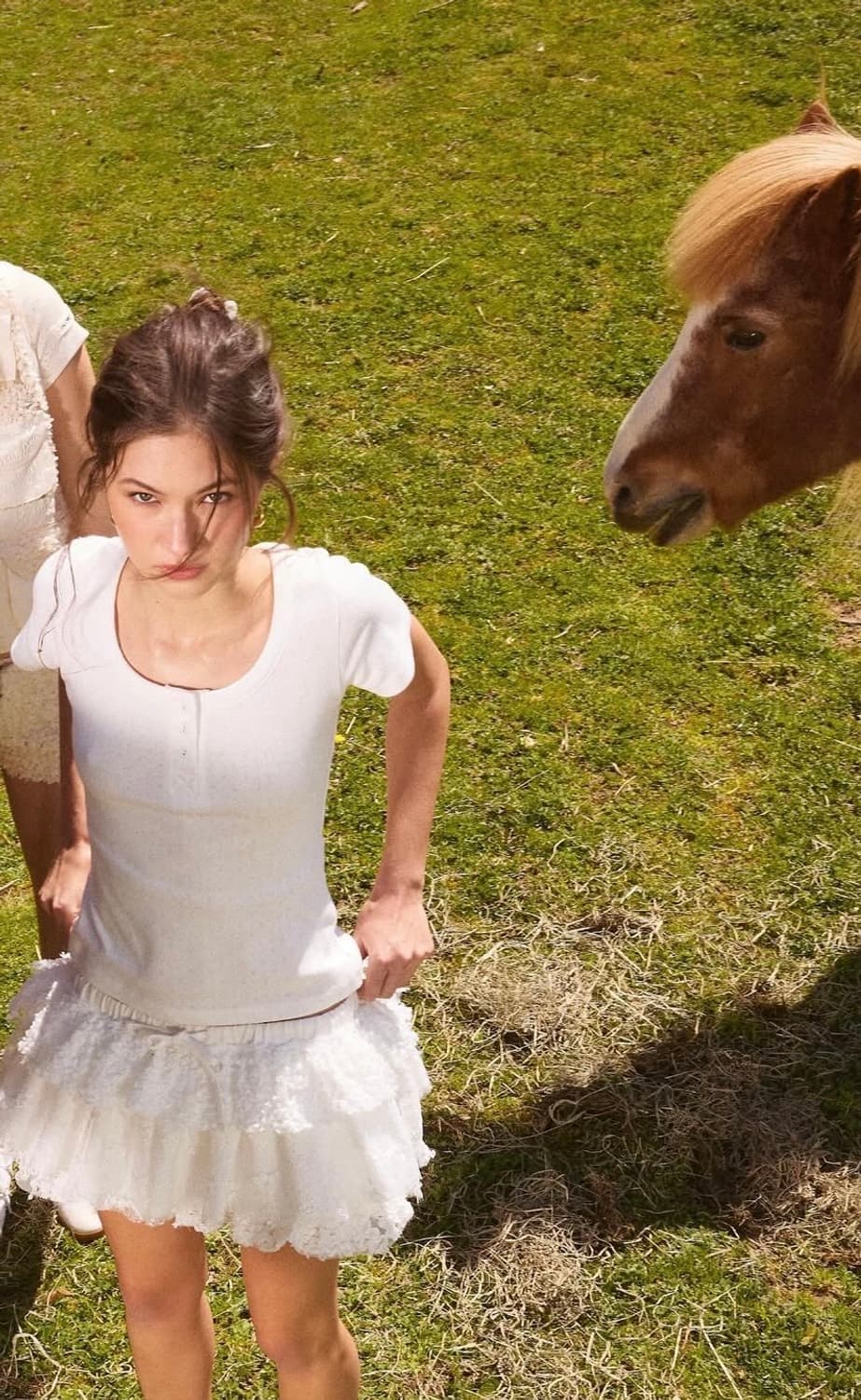 글로니 아일렛 버튼티 S 새상품 상품이미지5