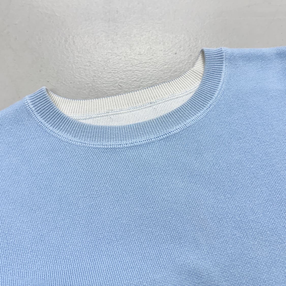 라코스테 리버시블 하늘색 색감 맨투맨 상품이미지3