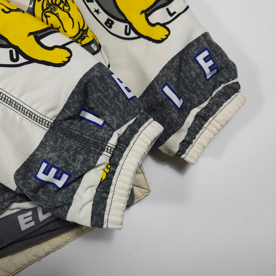 엘레쎄 올드스쿨 불독 아노락 점퍼  상품이미지5