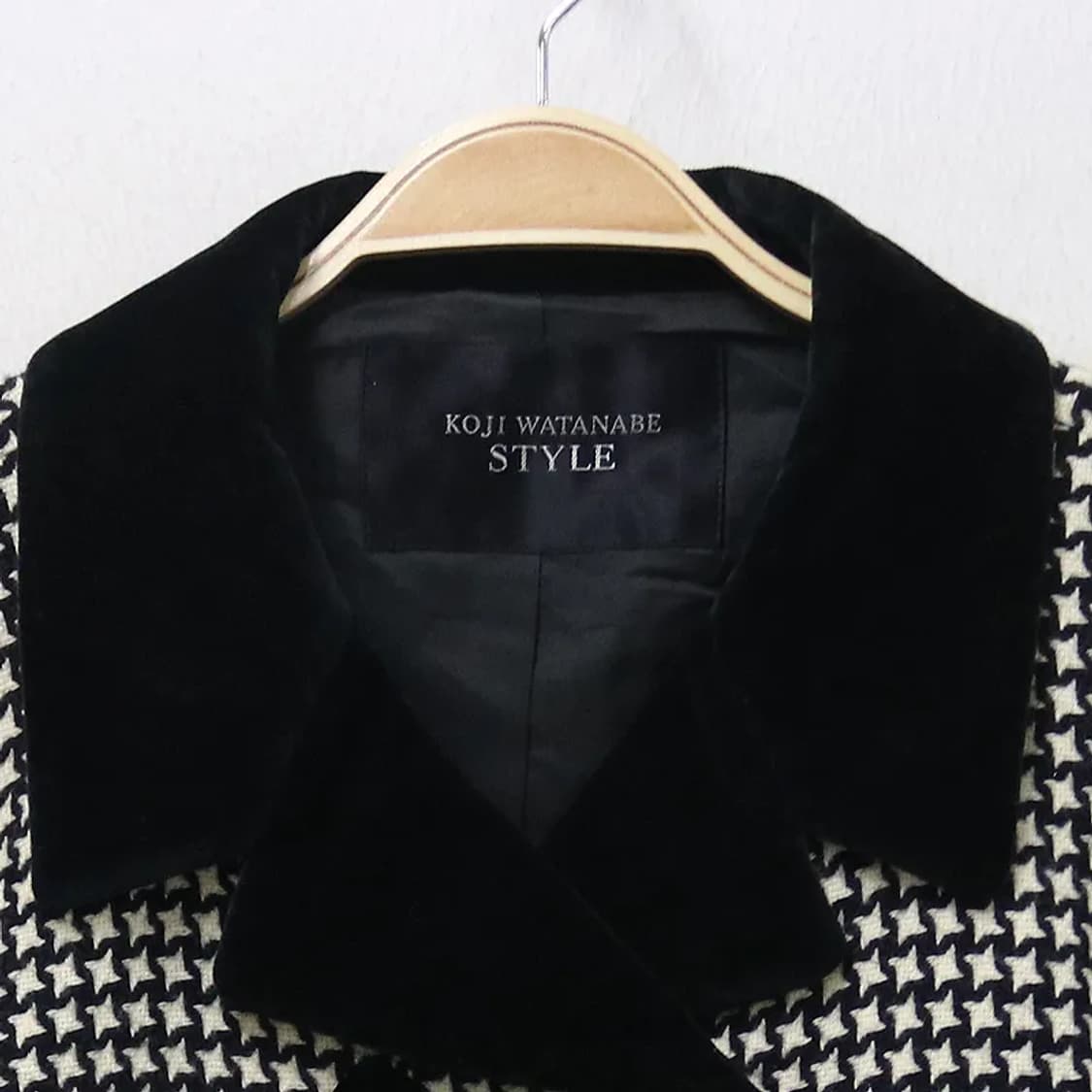 코지 와타나베  벨벳 카라 울 체크 숏 더블코트 61500 상품이미지3