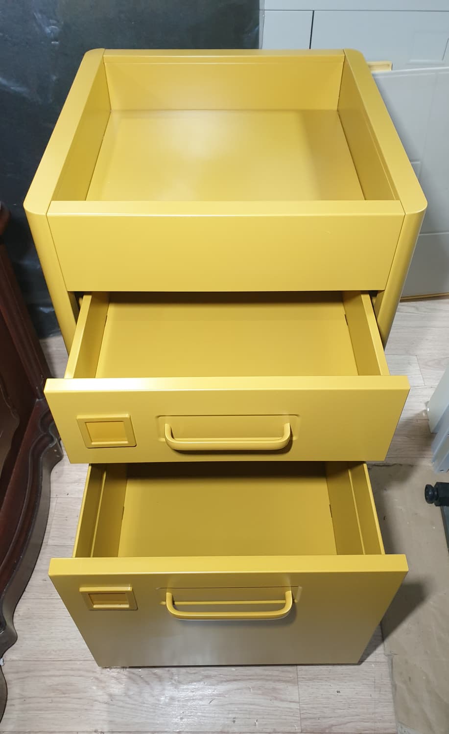 이케아 IKEA 이도센 고급 이동식 철제서랍장(다크그레이 or 옐로우) 상품이미지10