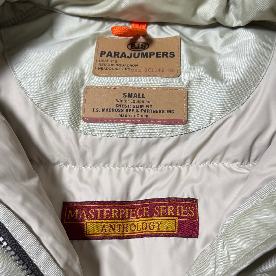 [정가 65만원] 파라점퍼스 롱베어 패딩 S 상품이미지7