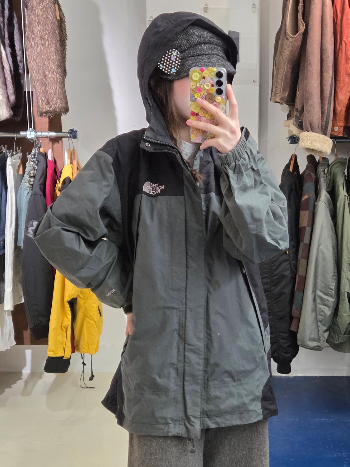 TNF 노스페이스 시멘트 그레이 후드 바람막이 상품이미지1