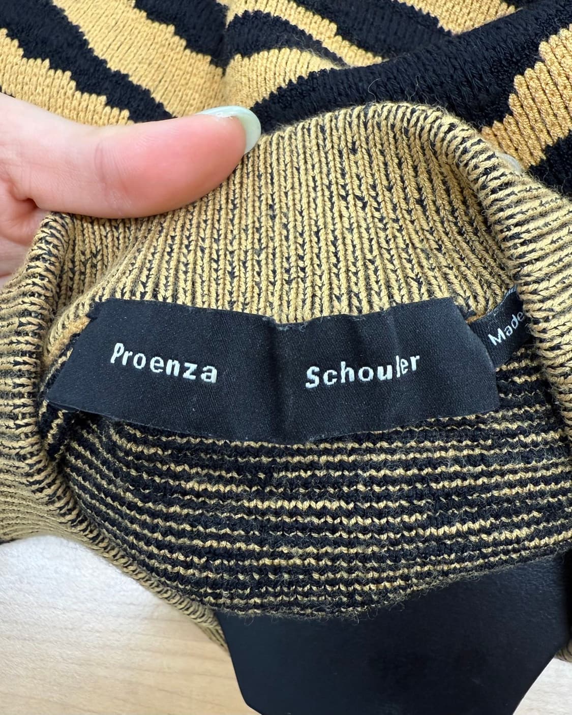 프로엔자 슐러 브라운 타이거 크롭 니트 상품이미지7