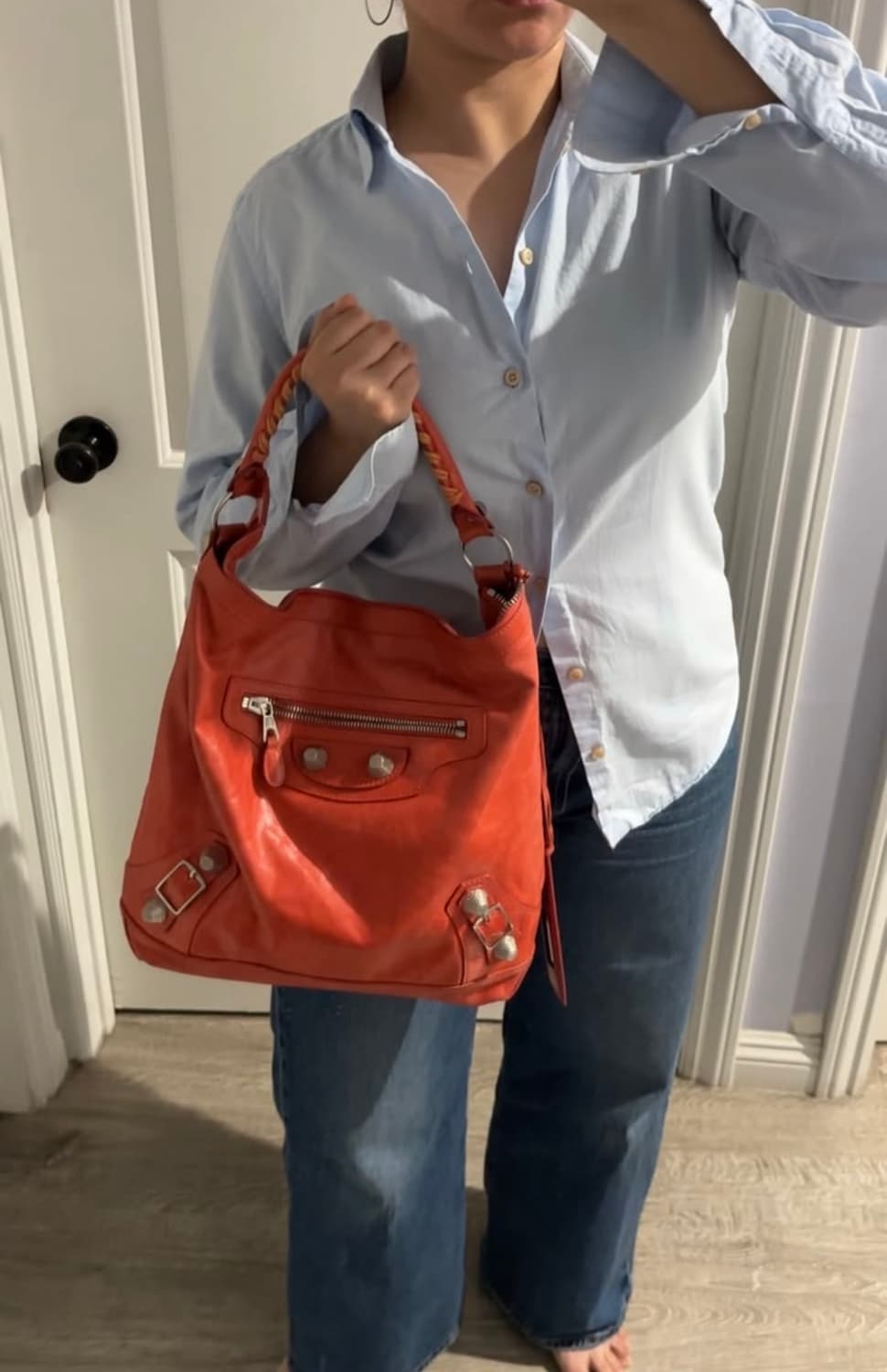 [A 정품] 발렌시아가 자이언트 시티 모터백 데이 블랙 상품이미지9