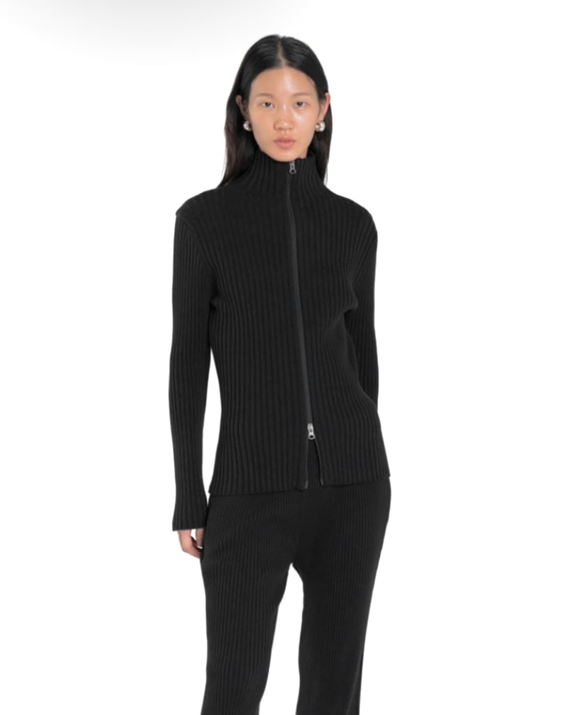 아모멘토 RIBBED HIGH NECK CARDIGAN 상품이미지2