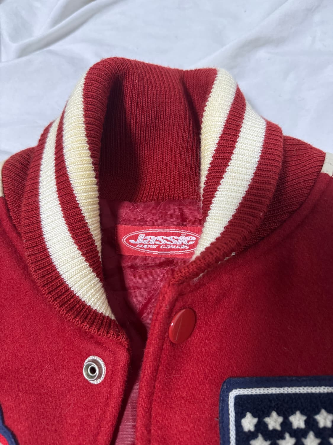 Jassie 돈피 울 자수 바시티 자켓 상품이미지7