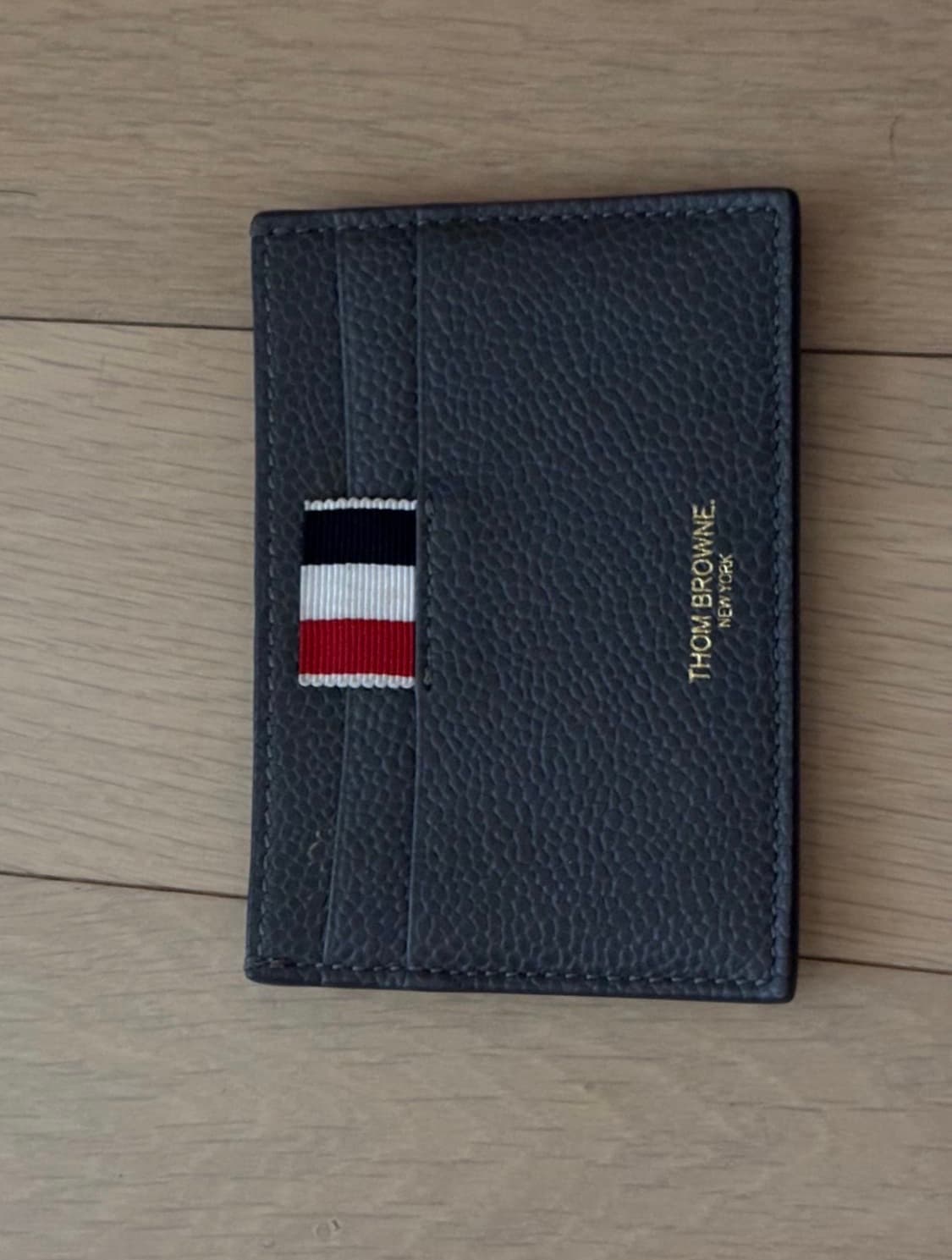 톰브라운 랍스터 페블 그레인 카드지갑 상품이미지1