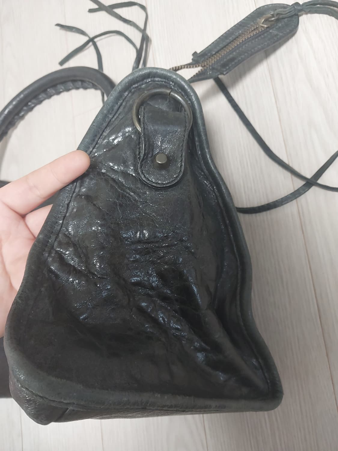 발렌시아가 모터백 시티백 상품이미지4