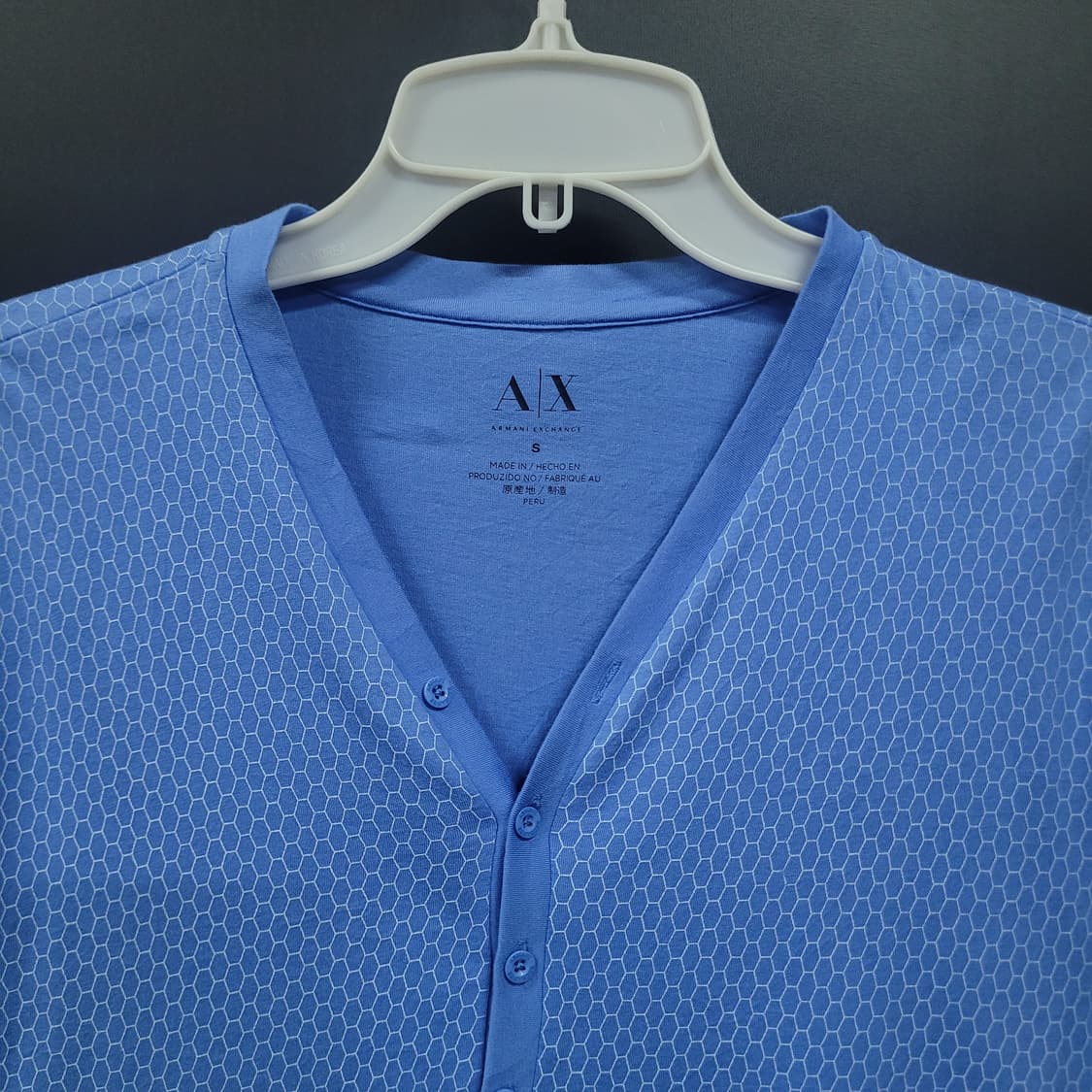 ARMANI EXCHANGE 아르마니 브이넥 셔츠 상품이미지2