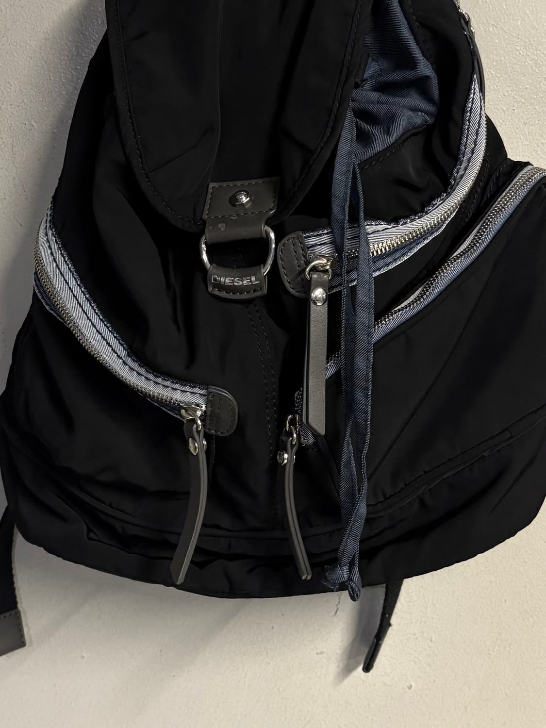 DIESEL multi pocket nylon backpack  상품이미지3