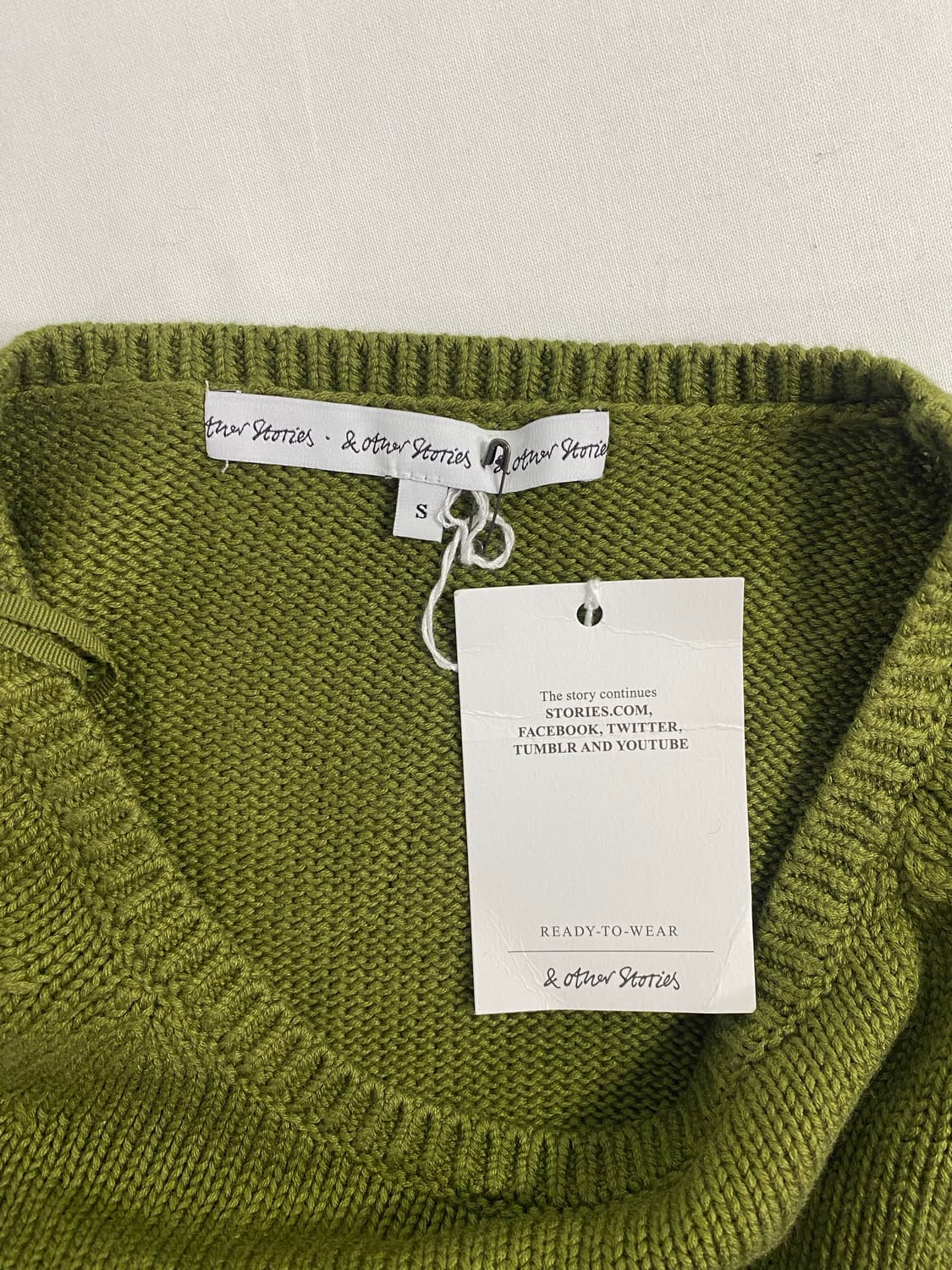 엔아더스토리즈 그린 백오픈 니트 새상품 S <475> 상품이미지3