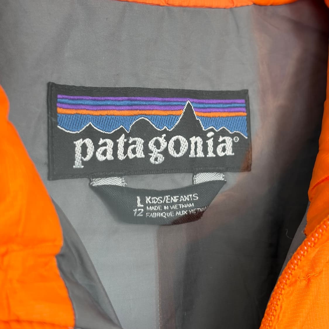 파타고니아 프리마로프트 패딩 자켓 상품이미지2