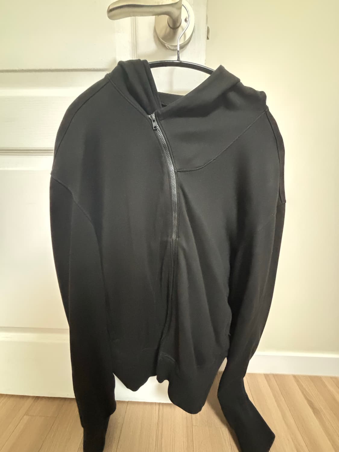 누마레(NOUVMAREE) 커브드 후드 집업 상품이미지2