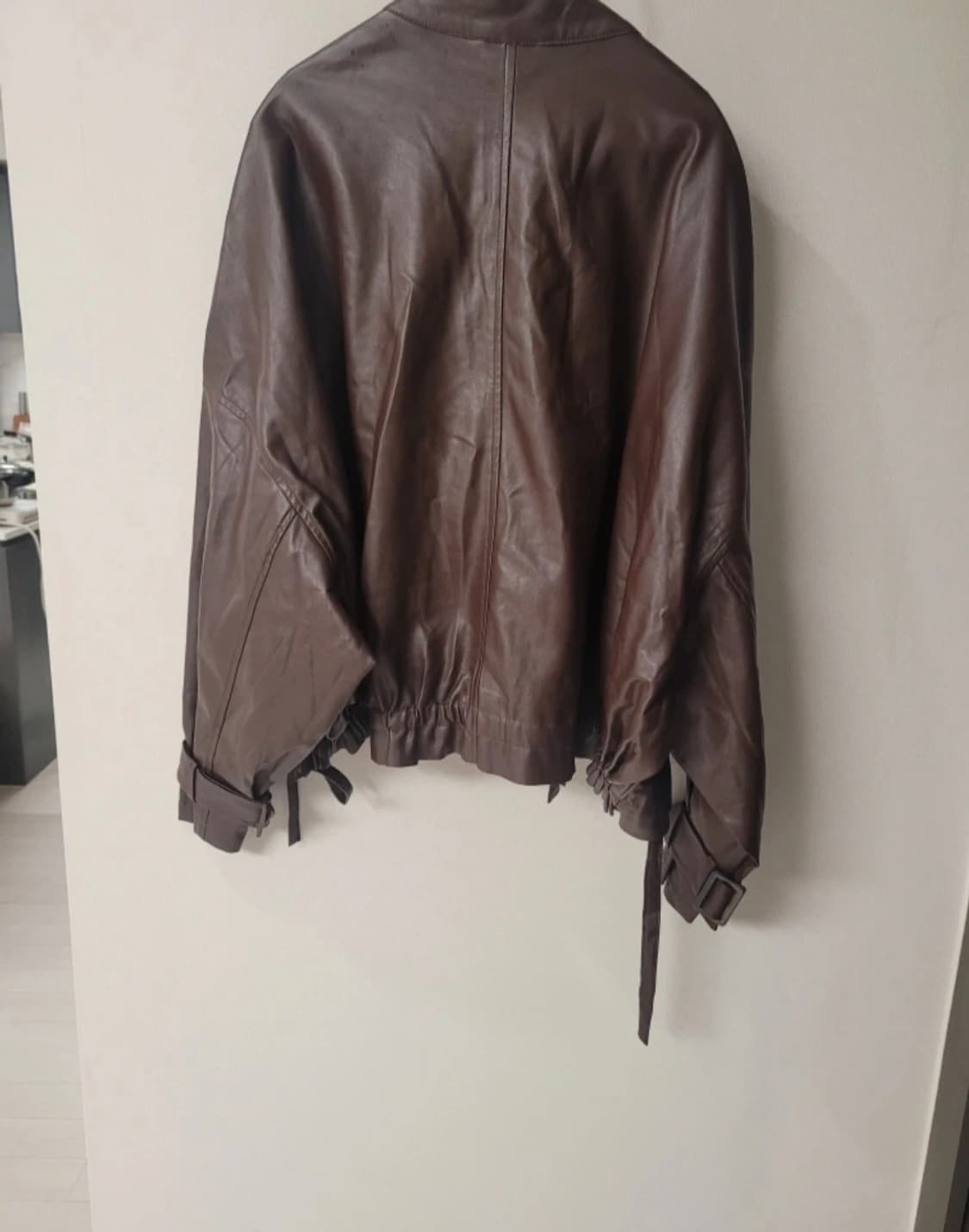 NA-KD 브라운 인조 레더 자켓 판매해요 상품이미지5