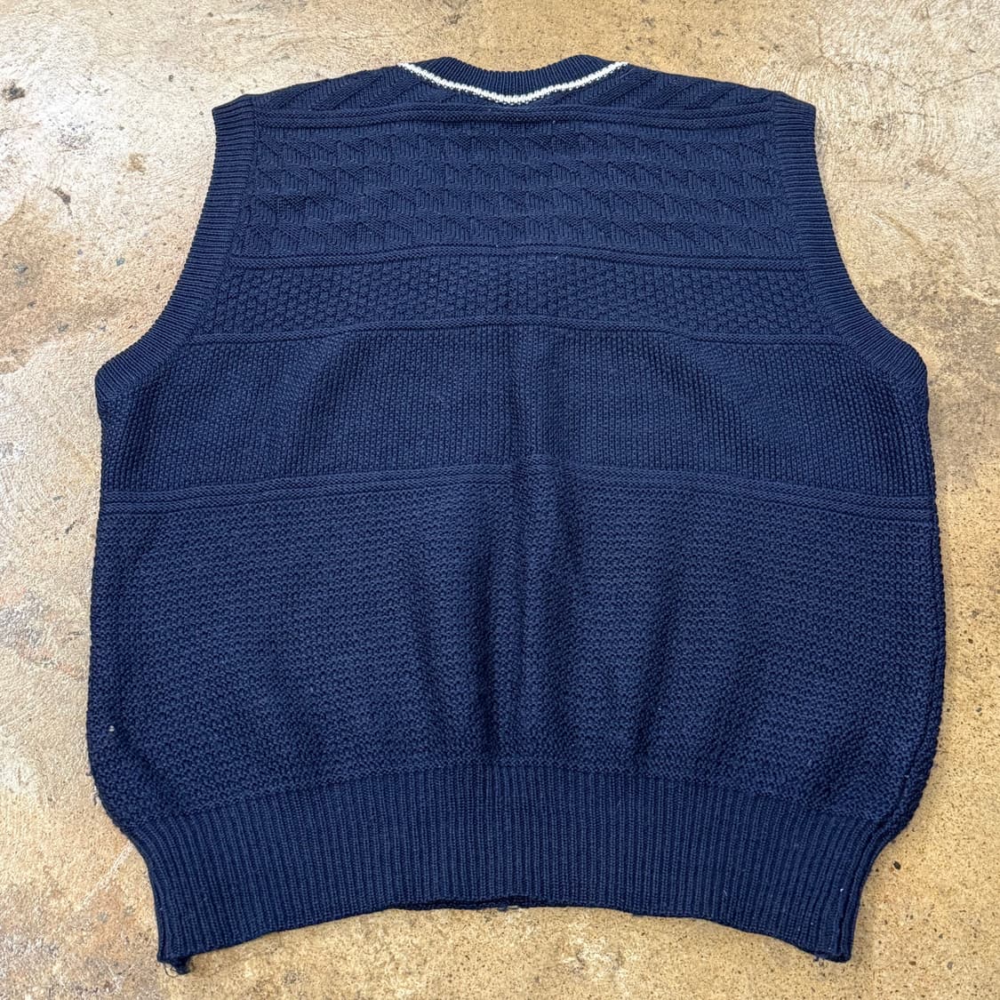 아디다스 네이비 니트 조끼 100 상품이미지3