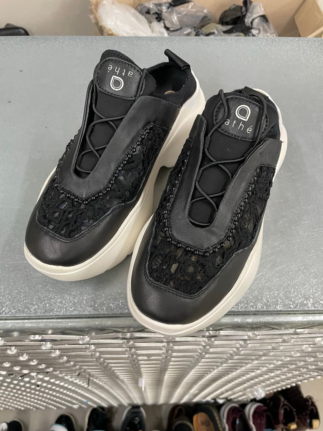 아떼 플랫폼 스니커즈 블랙 240 상품이미지2