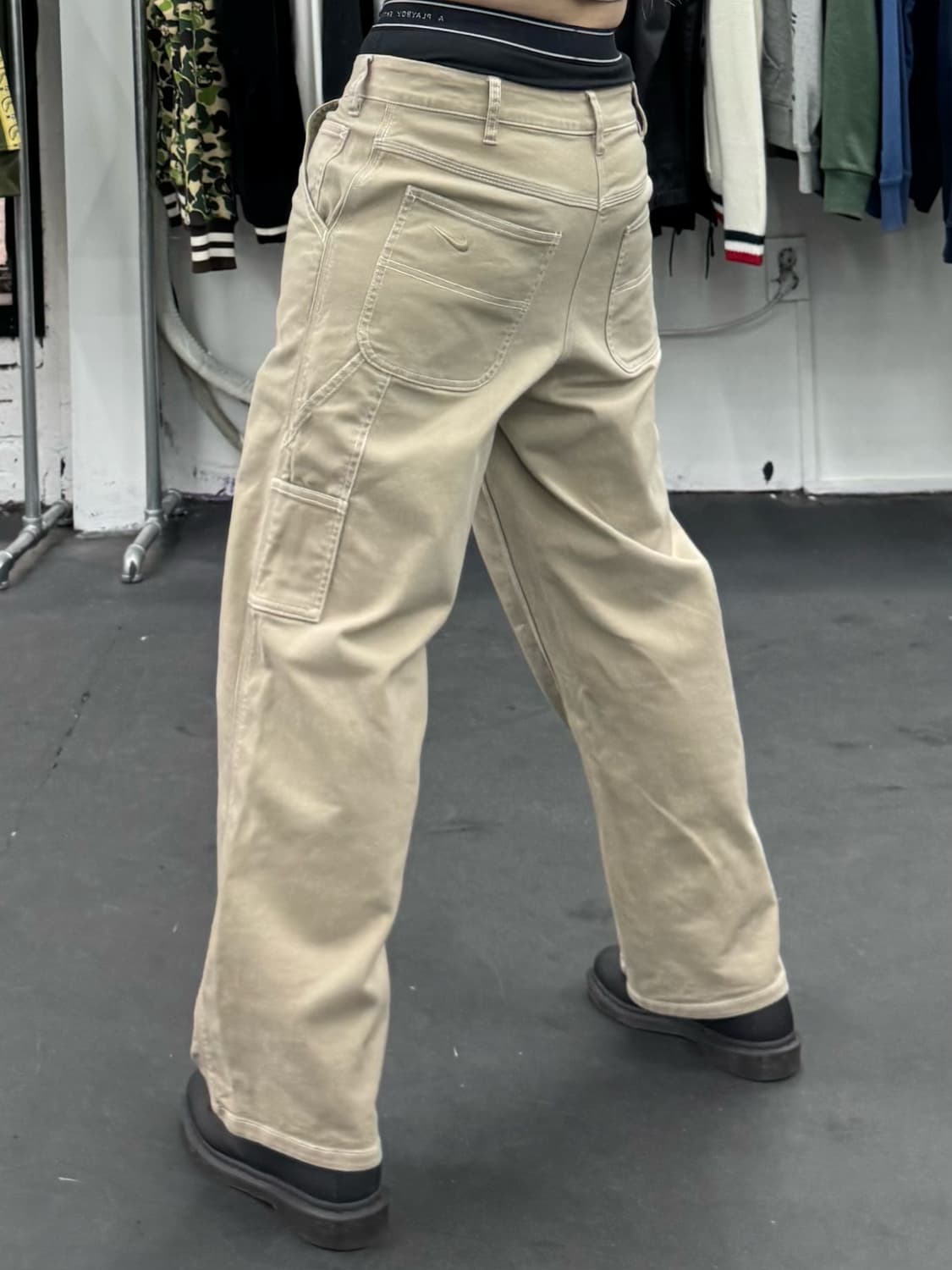 나이키 베이지 카펜터팬츠 상품이미지4