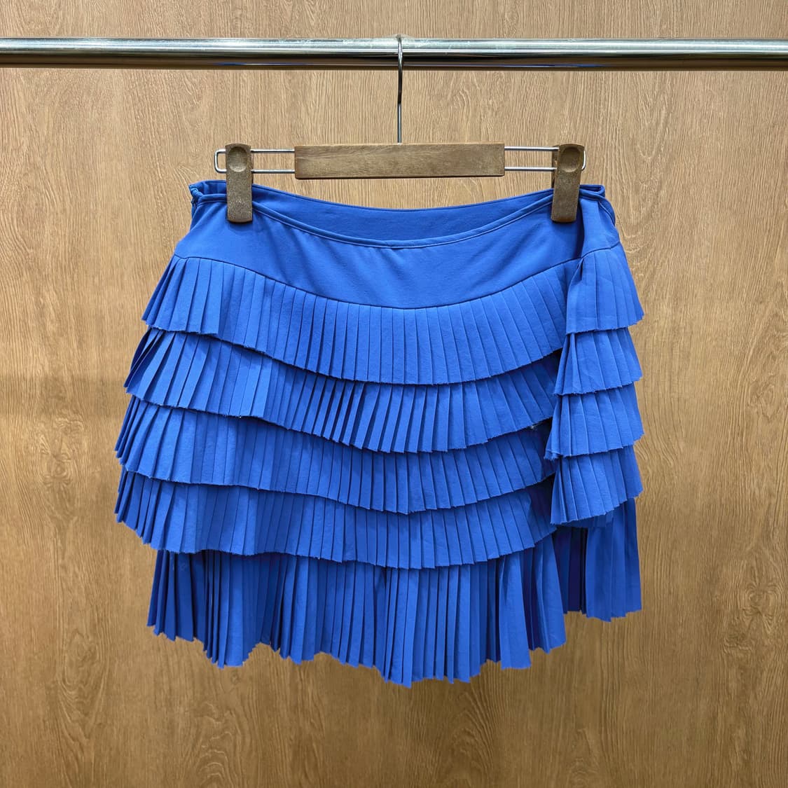 모스키노 진스 플리츠 미니 스커트 언밸런스 레이어드 디테일 플레어핏 블루 상품이미지3