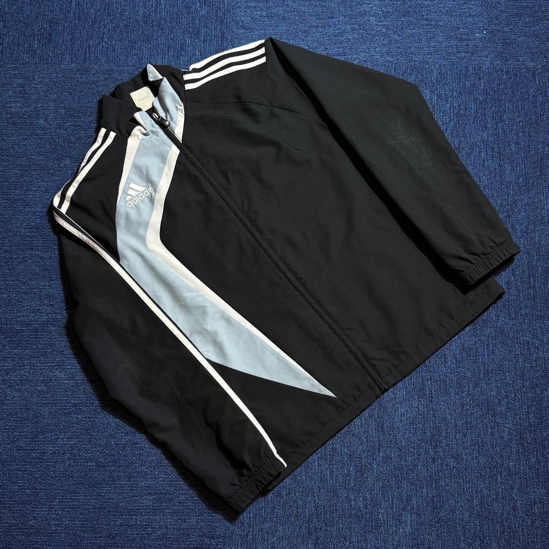 아디다스 올드스쿨 바람막이 상품이미지1