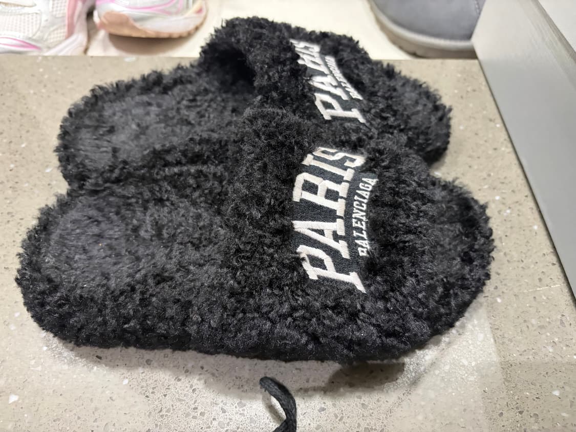 발렌시아가 시어링 슬리퍼 230-35 상품이미지4