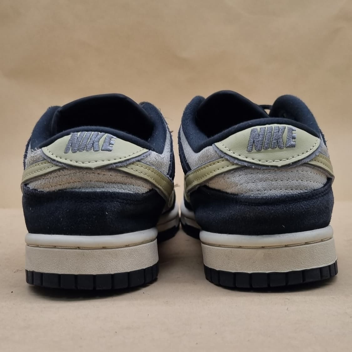 나이키 덩크로우 스웨이드 여성운동화240  상품이미지4