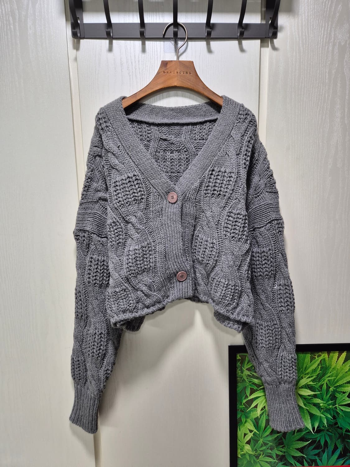 회색 꽈배기 크롭 가디건 상품이미지1