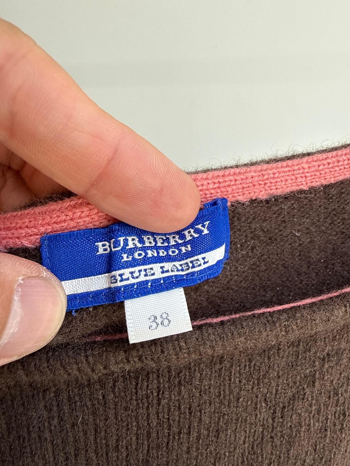 BURBERRY BLUE LABEL 니트  상품이미지6