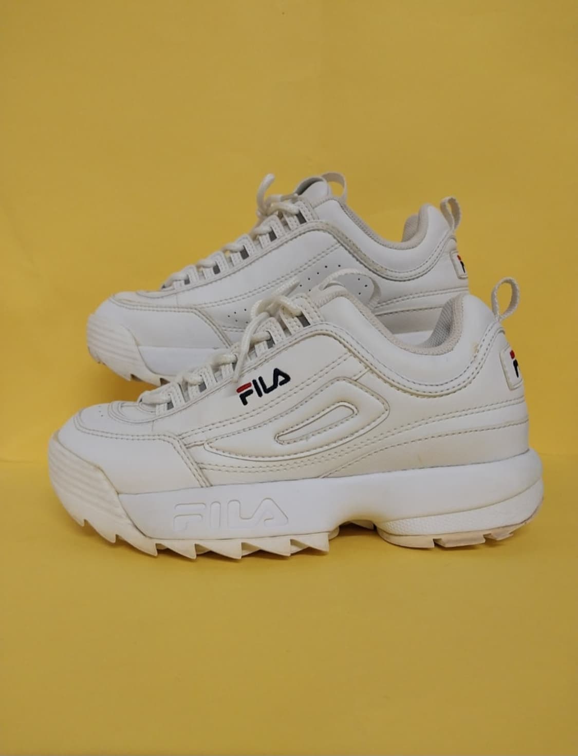 남성 휠라 디스럽터2 운동화 (245) 상품이미지1