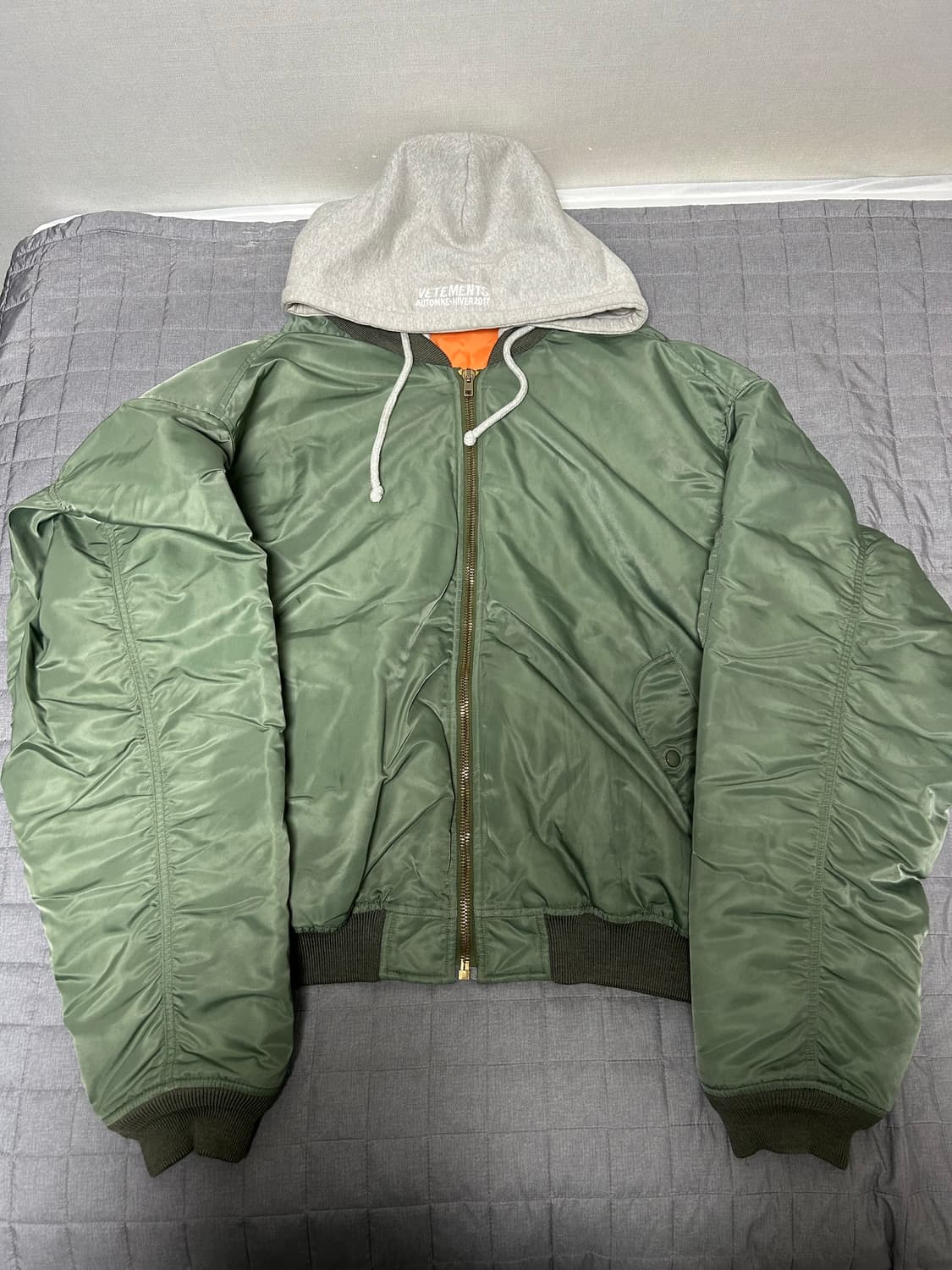 [S] 16FW 베트멍 초판 후드 봄버 마원 자켓 og 상품이미지1