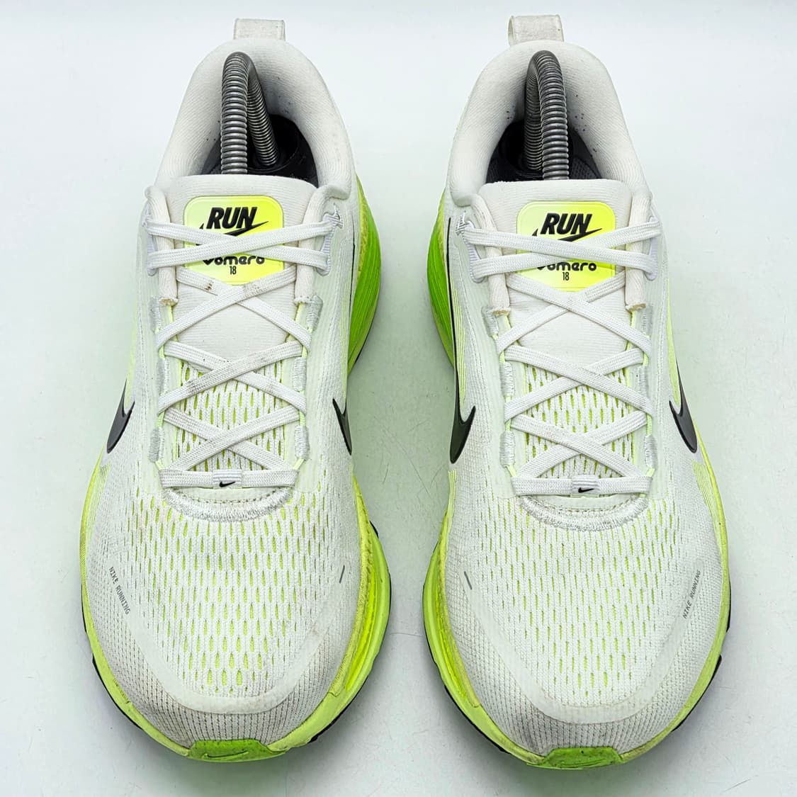 나이키 보메로 18 화이트 일렉트릭 그린 (270) 상품이미지4