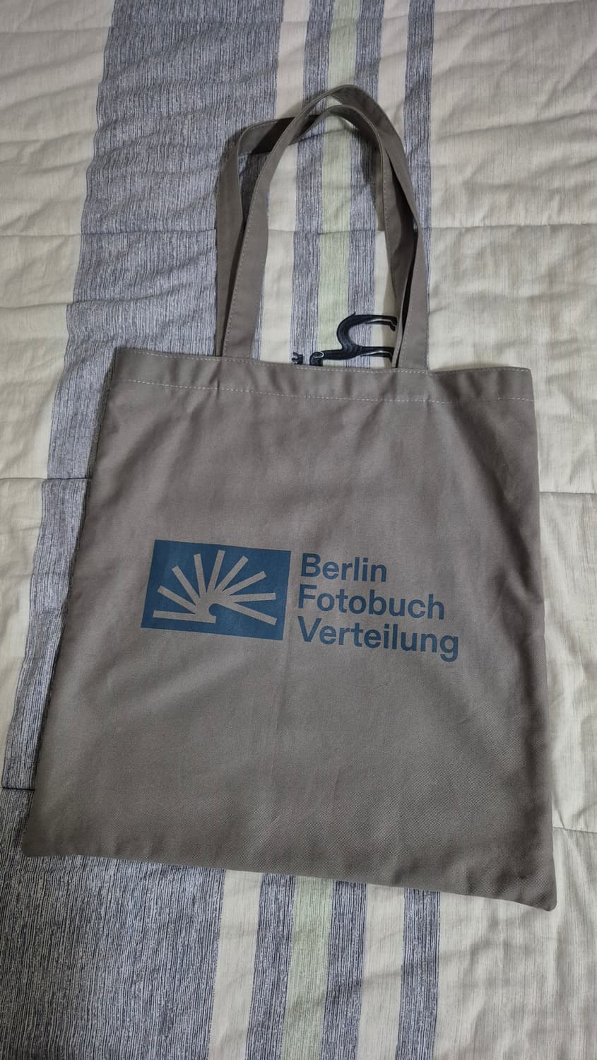 베를린포토북디스트리뷰션 에코백 그레이 상품이미지1