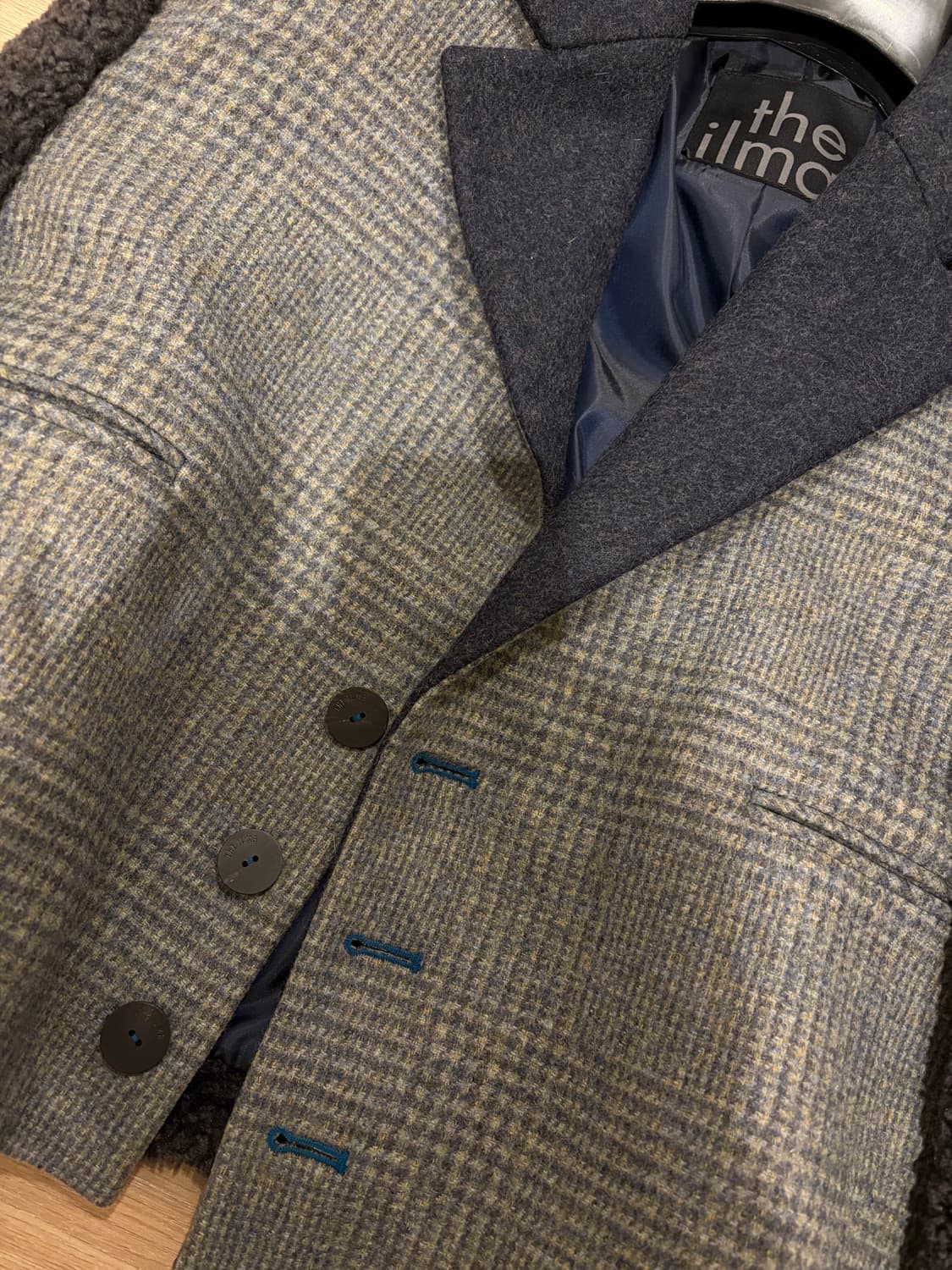 더일마(THE ILMA) 부클 크롭 배색 자켓 상품이미지2