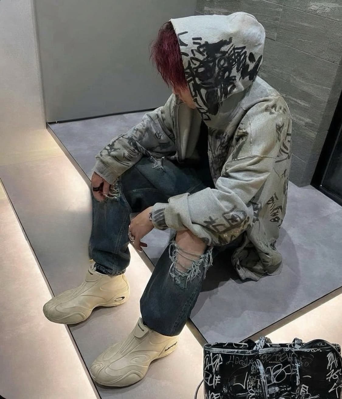 [41] 발렌시아가 25FW 바스켓볼 스니커즈 화이트 백화점판 상품이미지2