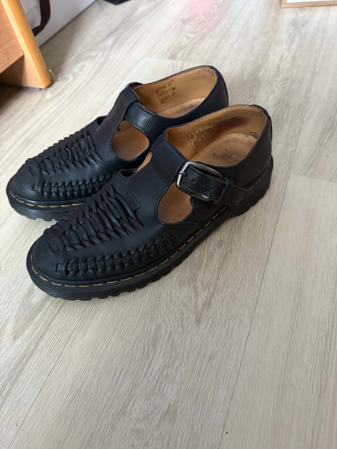 닥터마틴 레이븐 샌들250 상품이미지2