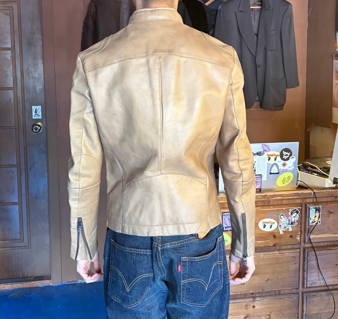 Armani 2-Way Zipped Leather Jacket 상품이미지5