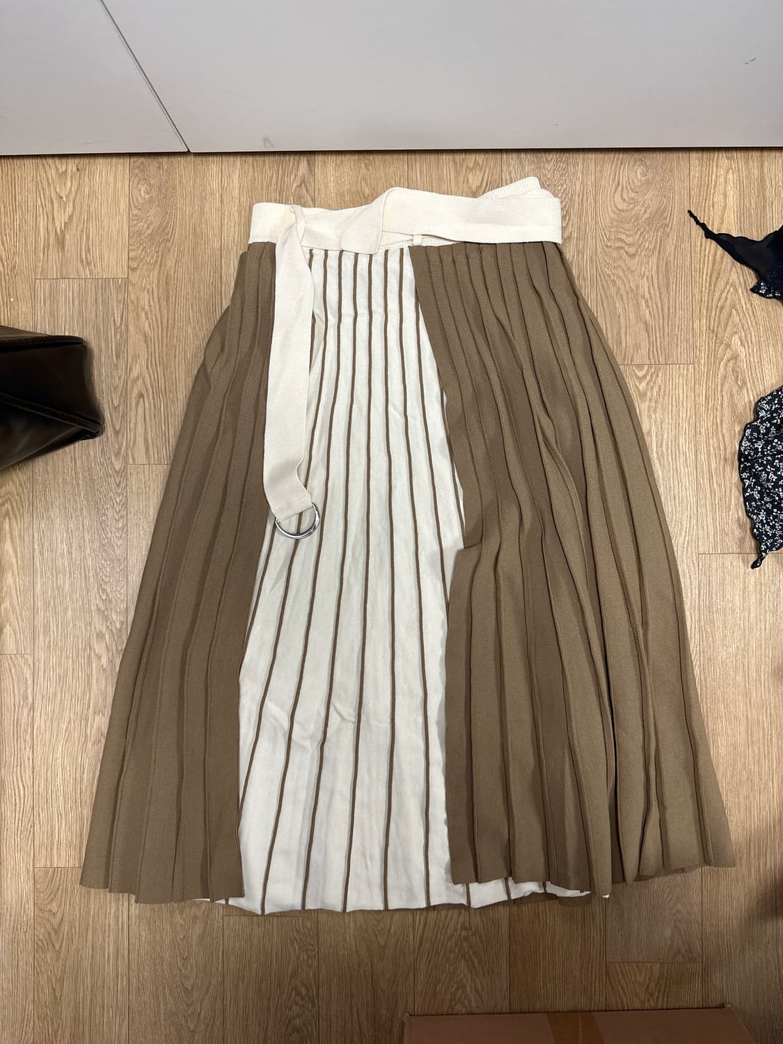 RADIATE 상품이미지1